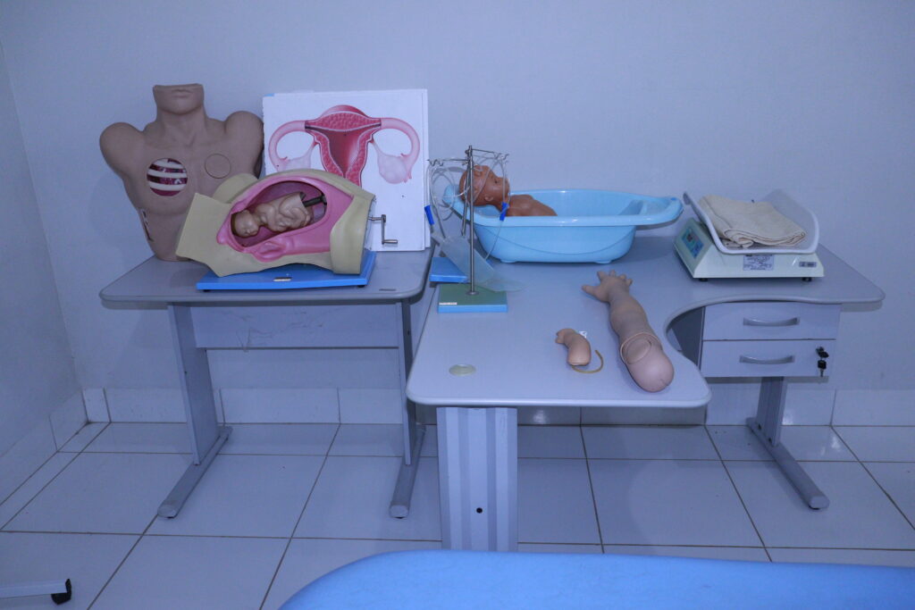 Laboratório de Semiologia e Semiotécnica — detalhe do espaço clínico